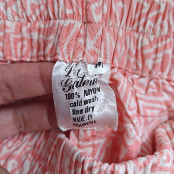 La Galería Medium Set Shorts Crop Top Pink Puff Sleeve Pockets Off The Shoulder - Picture 6 of 7